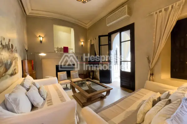 Villa Riad de Prestige à Louer 