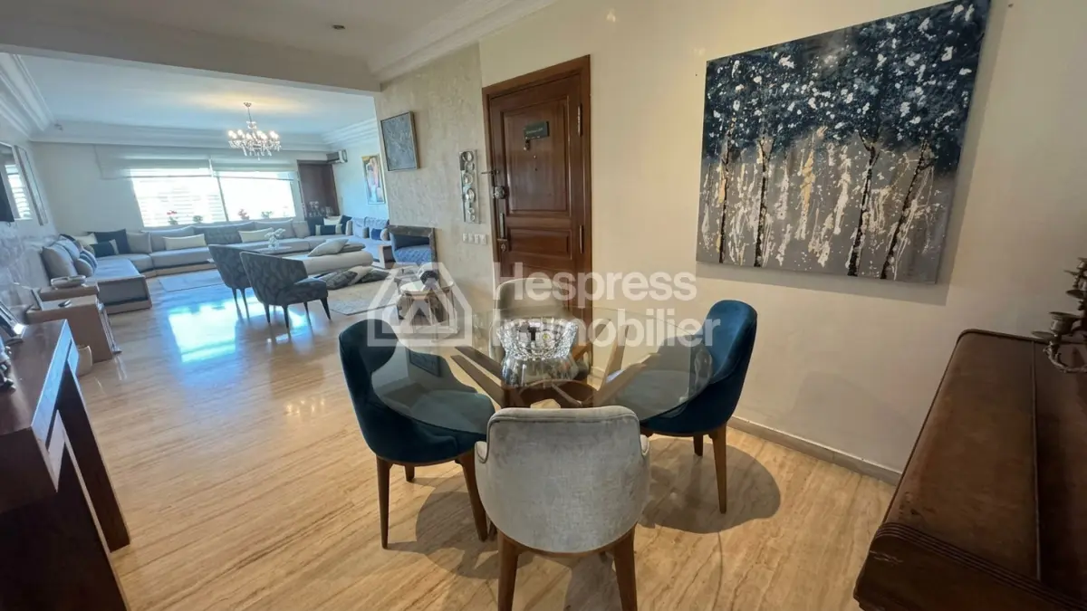 Vend appartement à Maârif Extension. 3 chambres