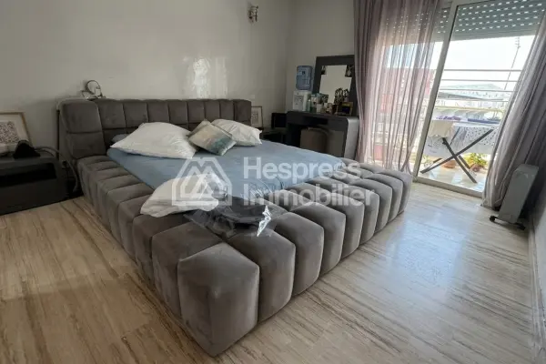 Vend appartement à Maârif Extension. 3 chambres
