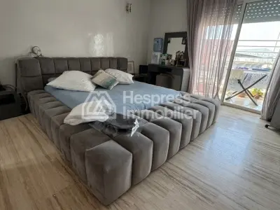 Vend appartement à Maârif Extension. 3 chambres
