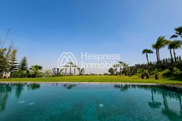 Stunning house for sale in Ville verte . 4 large rooms. Air conditioning and swimming pool