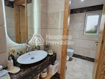 Stunning house for sale in Ville verte . 4 large rooms. Air conditioning and swimming pool