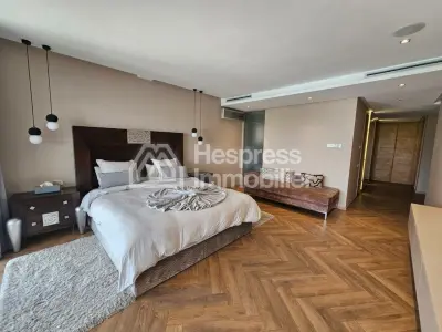 Stunning house for sale in Ville verte . 4 large rooms. Air conditioning and swimming pool