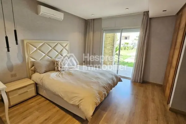 Stunning house for sale in Ville verte . 4 large rooms. Air conditioning and swimming pool