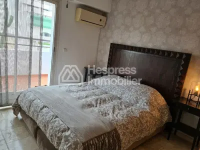Apartment for rent at Racine . 3 bedrooms. Beautiful terrace