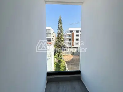 Apartment for rent in Ferme Bretonne Hay Arraha. Total area 120 m². Fully furnished.