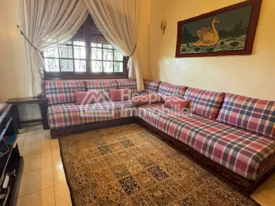فيلا رائعة للبيع في كاليفورنيا . مساحتها 1005 متر مربع