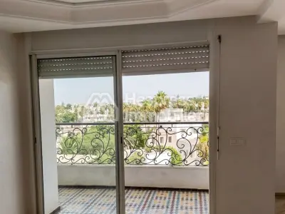 Superbe appartement à louer. Face mardoukh