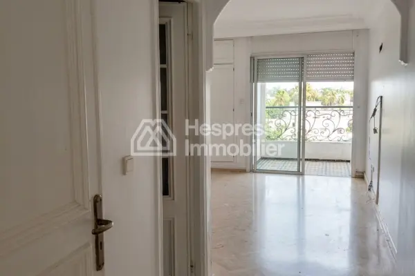 Superbe appartement à louer. Face mardoukh