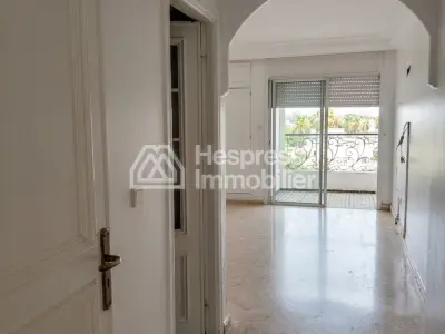 Superbe appartement à louer. Face mardoukh