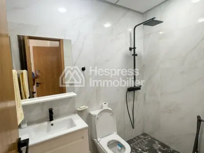 Beautiful apartment for sale in the Bachkou district. 3 comfortable bedrooms. Concierge service and air conditioning.