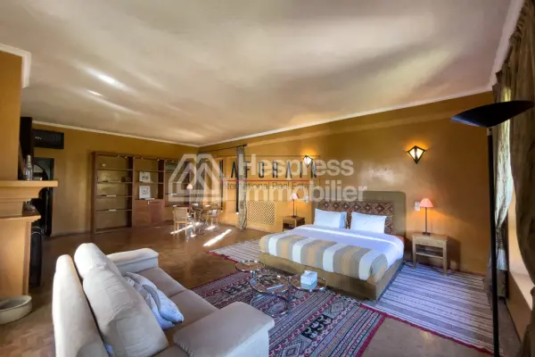 Villa Riad de Prestige à Louer 