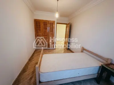 Un superbe appartement demi meublé à louer sur gau