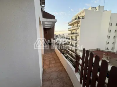 Un superbe appartement demi meublé à louer sur gau