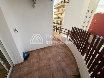 Un superbe appartement demi meublé à louer sur gau