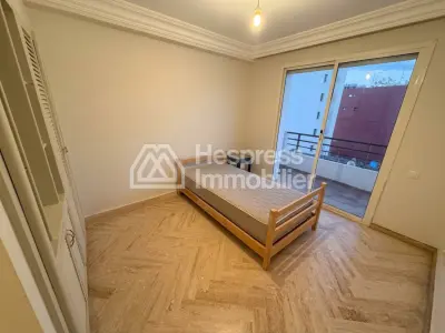 Un superbe appartement demi meublé à louer sur gau