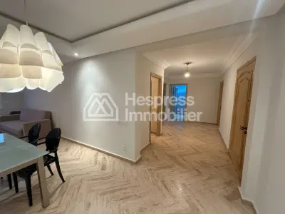 Un superbe appartement demi meublé à louer sur gau