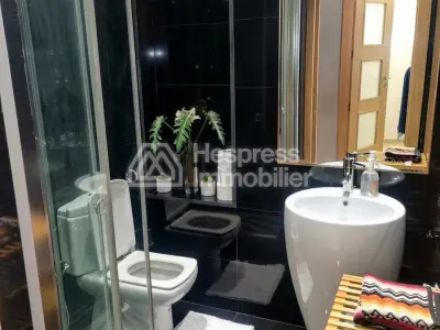 Superb apartment for rent in Racine Extension. Total area 155 m². Well furnished.