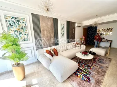 Appartement en location à Casablanca Finance City. Surface de 120 m². Meublé