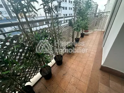 Modern apartment for sale on Racine