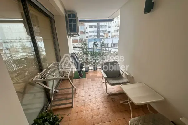 Modern apartment for sale on Racine