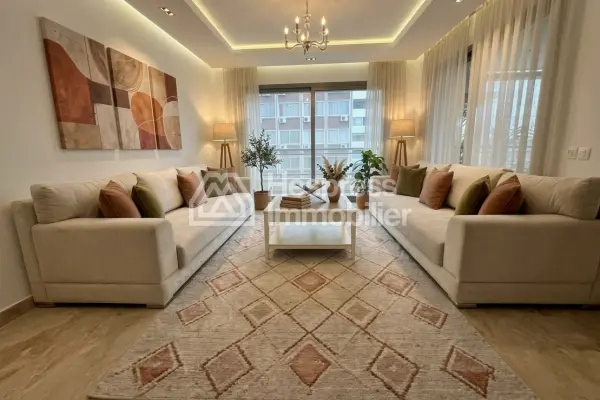 Modern apartment for sale on Racine
