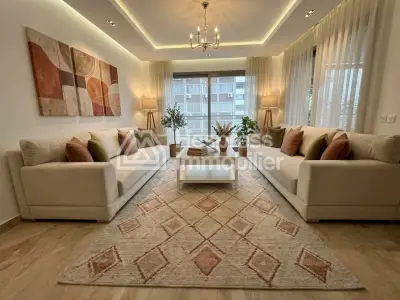 Modern apartment for sale on Racine