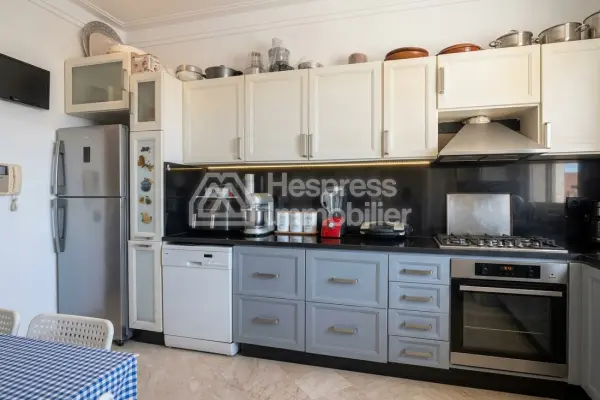 Apartment for sale at Les Princesses . Total area 138 m². Elevator