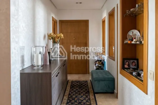 Apartment for sale at Les Princesses . Total area 138 m². Elevator