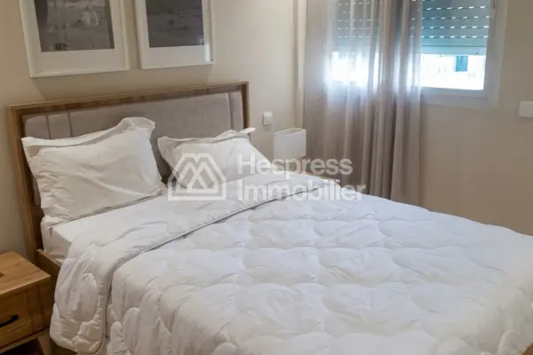 Apartment for sale near the Iris Racine Garden