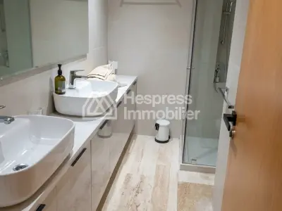 Apartment for sale near the Iris Racine Garden