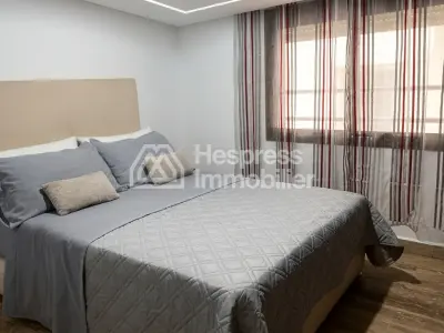 Set-away apartment for rent with a 50m² terrace, located in the Administratif district