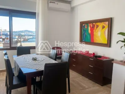 Set-away apartment for rent with a 50m² terrace, located in the Administratif district