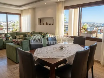 Set-away apartment for rent with a 50m² terrace, located in the Administratif district