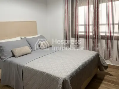 Set-away apartment for rent with a 50m² terrace, located in the Administratif district
