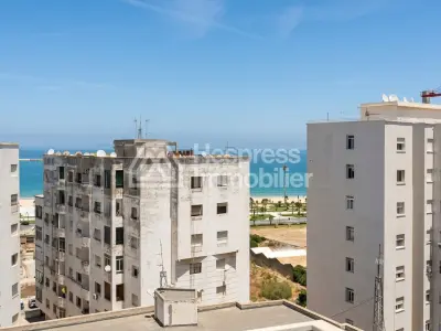 Apartment for rent in Tangier with garage, city center location