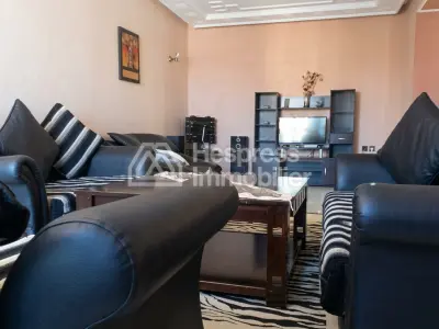 Apartment for rent in Tangier with garage, city center location