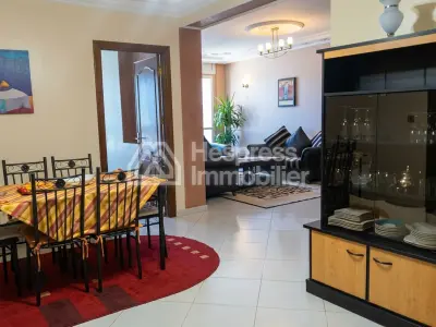 Apartment for rent in Tangier with garage, city center location