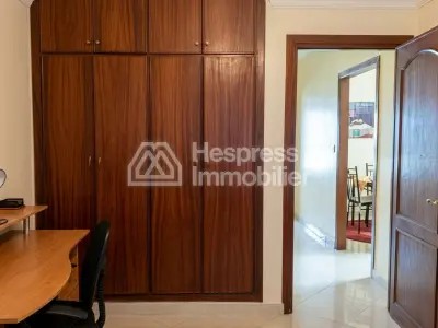 Apartment for rent in Tangier with garage, city center location