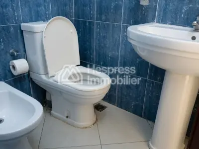 Apartment for rent in Tangier with garage, city center location