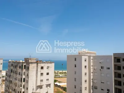 Apartment for rent in Tangier with garage, city center location
