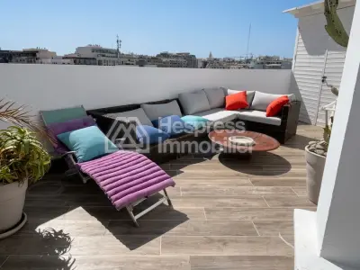 Apartment for sale with terrace and garage in the Administratif district