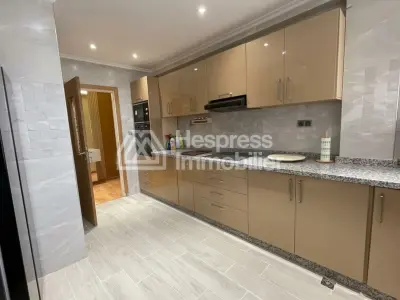 Magnificent, completely renovated apartment – ​​140m² – Berchet area – Reference: LTAAM23626