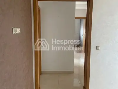 Apartment for rent with terrace and garage