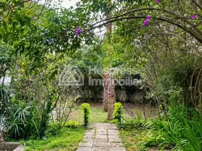 Villa a louer a tanger avec jardin surface terrain 1200m²