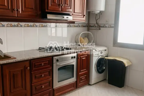 Appartement avec terrasse – quartier administratif tanger – surface 170m² – reference: vtaa18526