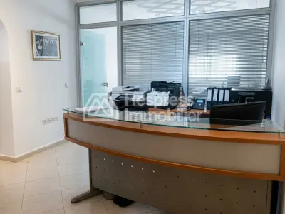 Appartement avec terrasse – quartier administratif tanger – surface 170m² – reference: vtaa18526