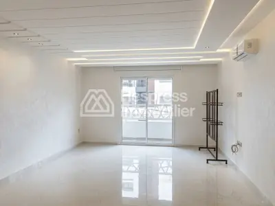 Spacious apartment at Tangier for sale with deeded garage space, 128 m² area – Administratif district