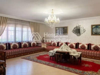 Villa a vendre avec projet creche quartier residentiel surface 357m²