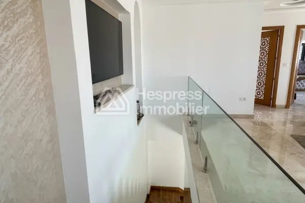 New duplex for rent in Tangier Iberia location, 255m² area